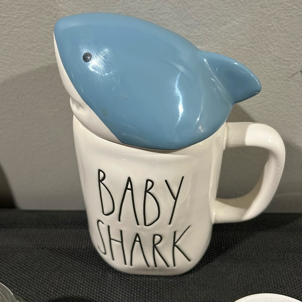 Rae Dunn Mug with Topper